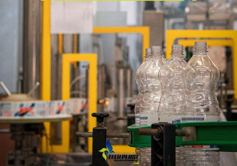 Imagem ilustrativa de Fabrica de garrafas de plástico